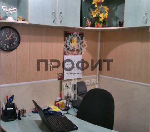 Коммерческая 21.2 кв. м, Крым республика, город Алушта, улица Багликова
