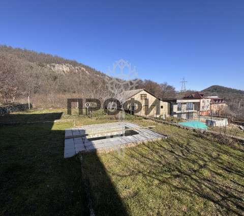 Дом 374 кв. м, Крым республика, город Алушта