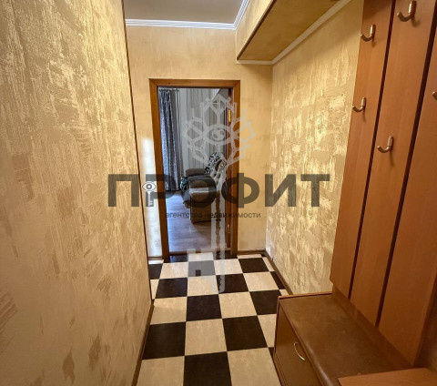 Квартира 33 кв. м, Крым республика, город Алушта, улица Ялтинская