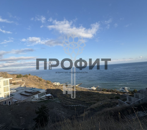 Участок 6 соток, Крым республика, город Алушта, поселок Семидворье, улица 1 Апреля, дом 9