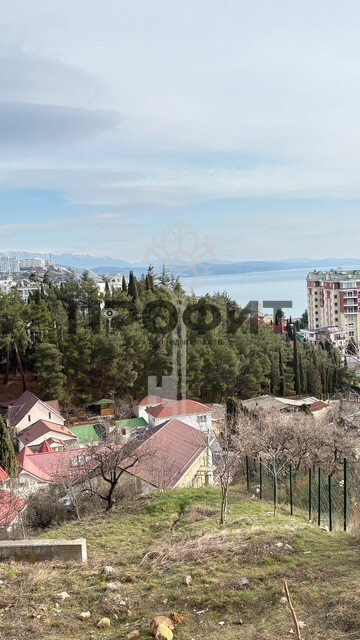 Участок 5 соток, Крым республика, город Алушта, улица Краснофлотская