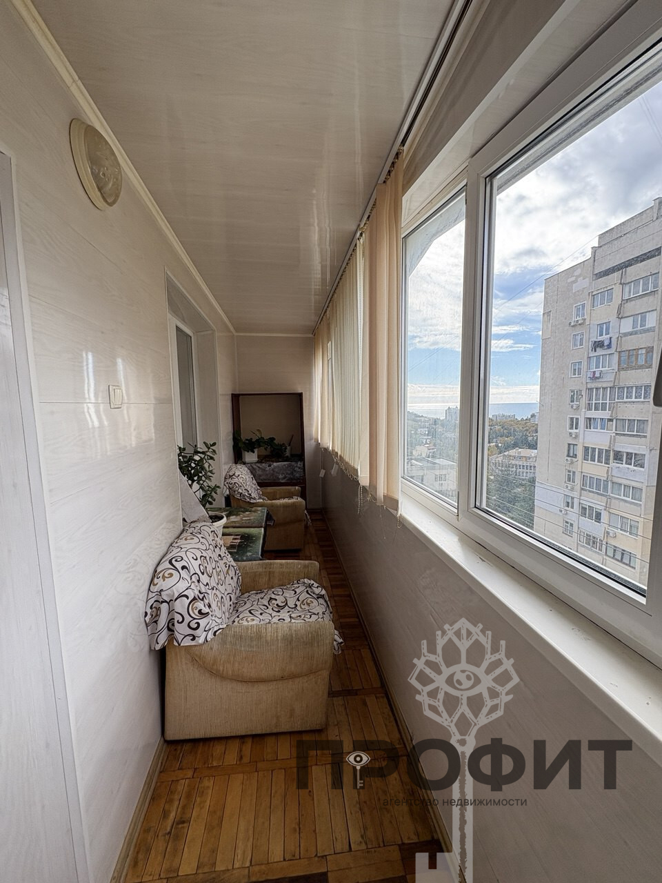 Квартира 66.3 кв. м, Крым республика, город Алушта, улица Судакская