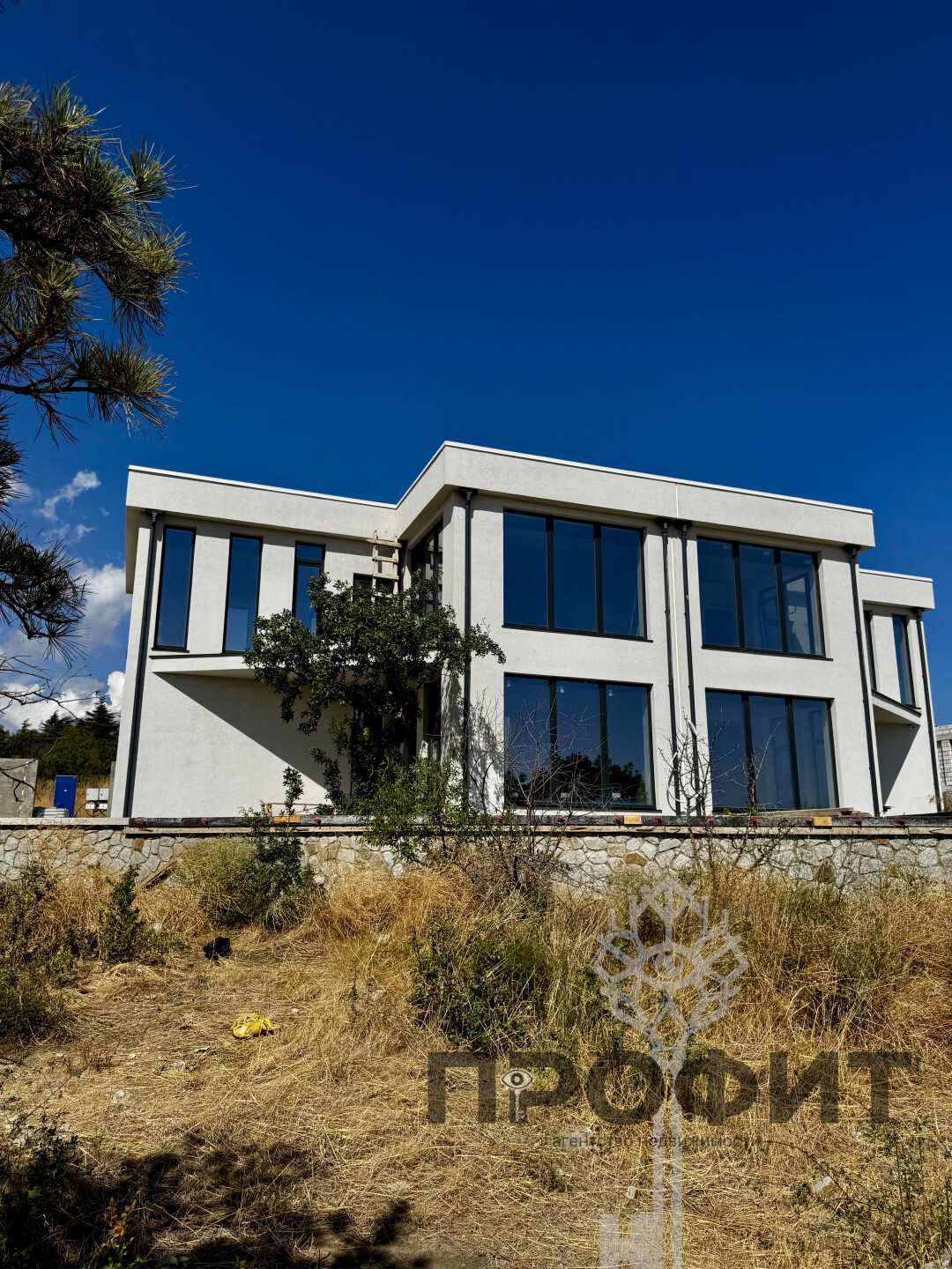 Дом 202 кв. м, Крым республика, город Алушта