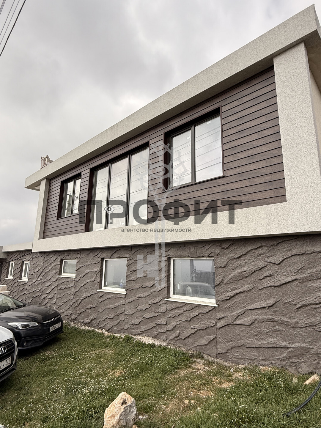 Дом 265 кв. м, Крым республика, город Алушта